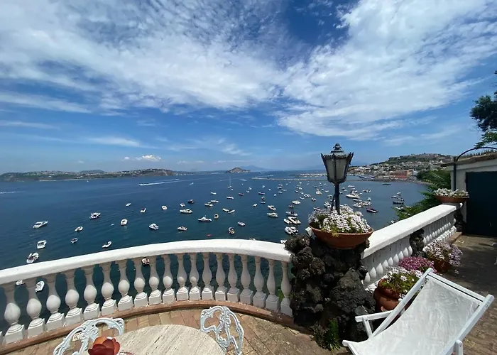 Summer Paradise Procida